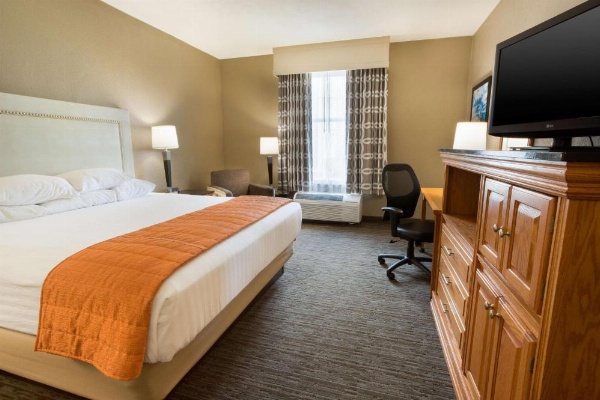 Drury Inn & Suites Lafayette LA image 11